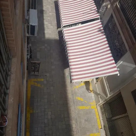 Por Dias Centro Homestay Valencia